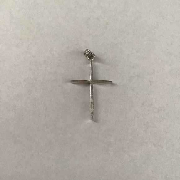 Vintage Jewelry - Vintage 14K ESEMCO White Gold Cross Pendant